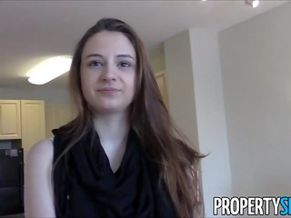 Propertysex - młody prawdziwy majątek agent z duży naturalny cycki w domu brudne film